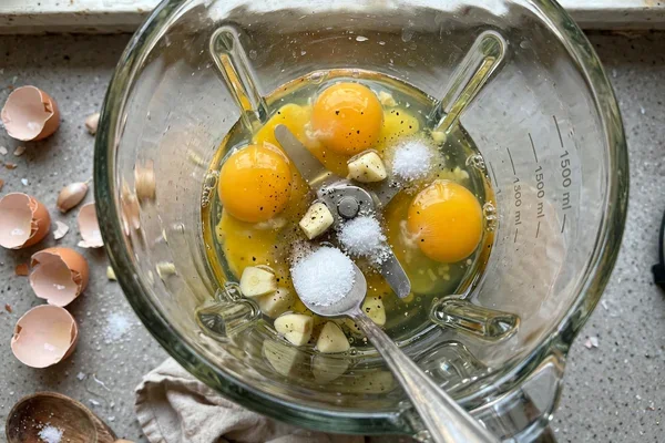 Step 2: Add all ingredients except the oil — Professional Mayonnaise
